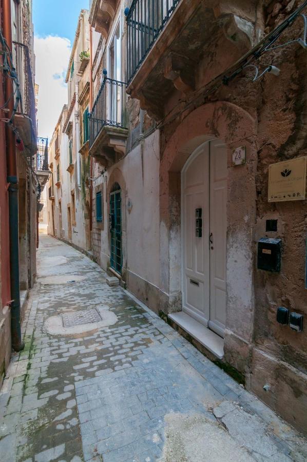シラクーサL'Alba Di Ortigia A Due Passi Dal Mareアパートメント エクステリア 写真
