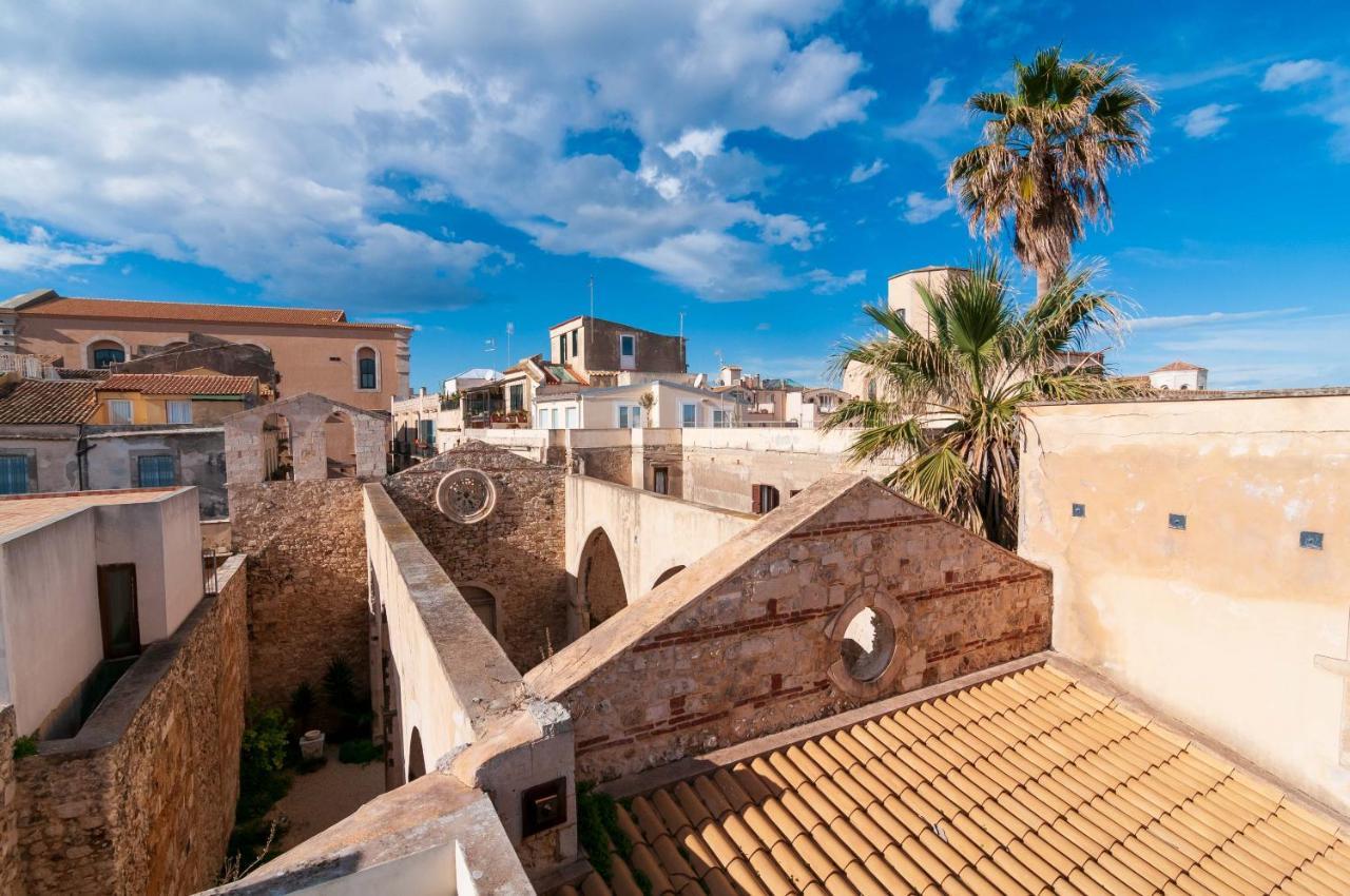 シラクーサL'Alba Di Ortigia A Due Passi Dal Mareアパートメント エクステリア 写真